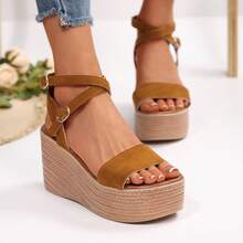 Summer 2025 Retro Platform Wedge Heel Sandals Women New Thick Bottom High Heel Criss-Cross Woven Roman Shoes - Brown - View 4