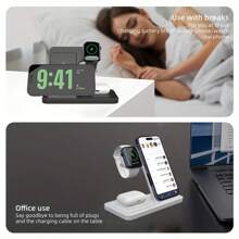 3-in-1 faltbares kabelloses Ladegerät, 15W Schnellladegerät. Verstellbarer Handyhalter. Unterstützt Telefone 16-11, für Uhren 1-9 und für Kopfhörer. Geeignet für Büro, Wohnheim und Zuhause