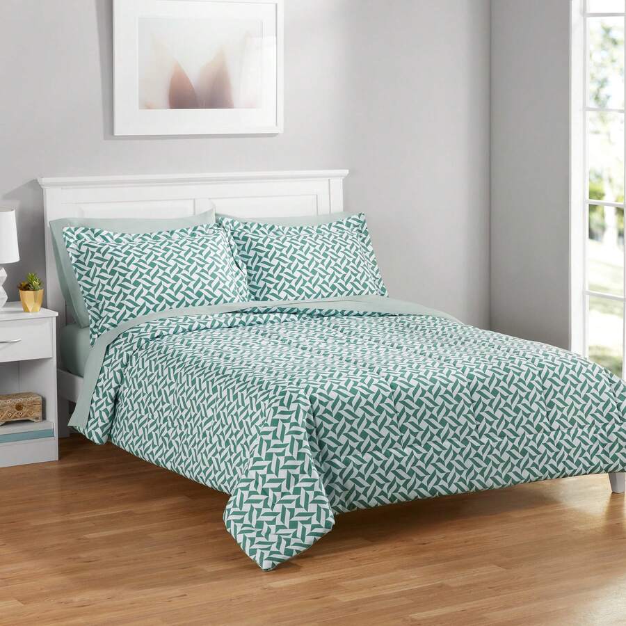 7-Piece Reversible Bed In A Bag Comforter Set With Sheets, Blue Floral, Queen - Green Geo - View 1