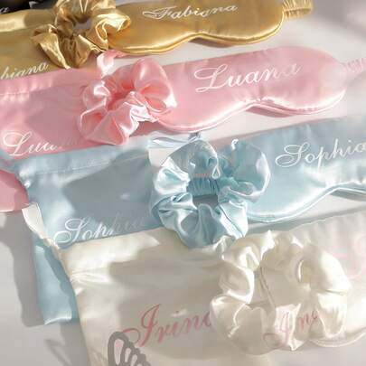 3 Stück/Set personalisierte modische Damen-Augenmaske mit individuellem Namen, mit individualisiertem Namen, Haargummi und Aufbewahrungstasche, perfektes Geschenk für Brautjungfern, Hochzeitsparty, personalisierte Hochzeitsgastgeschenke, glänzende Seide Augenmaske und Haargummi Set Weihnachts Beauty Accessoires, Ewige Liebe