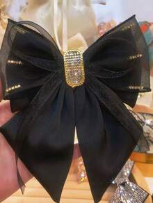 1个女士优雅黑色蝴蝶弹簧发夹，缎面高档流苏锆石发饰，适合日常佩戴、节日、派对、晚宴、约会 - 水钻发夹