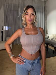 Manon Tanti Summer Solid Asymmetrical Hem Crop Tank Top - Khaki - View 1