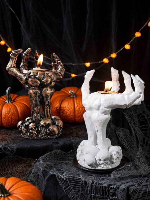 1pc Retro Resin Skull Hand Decor Candle Holder, Modern Resin Skeleton Hand-Shaped Candle Holder Base, Suitable For Halloween Party, Holiday Decoration, Haunted House Decor Home Decor Halloween Decor Room Decor
