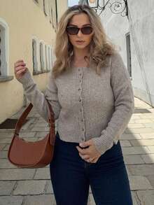 Jeta Ari Autumn And Winter Women's Khaki Round Neck Long Sleeve Single-Breasted Casual Short Wool Knit Thick Cardigan, Short Jumper, Cute Jumper, Fall Women Clothes, Going Out Tops, Business Casual Woman, Fall Sweaters, Office Attire, Basic Sweaters