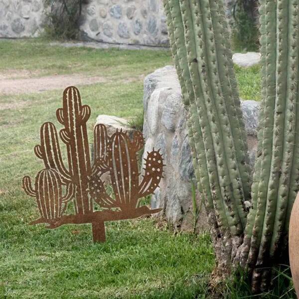 1pc Vintage Rustic Cactus Garden Stake, Metal Outdoor Decor, With Realistic Cactus Design, Ideal For Desert Themed Garden And Yard, Desert Garden Art, Retro Cactus Design, Durable Metal Decoration, Cactus Decor