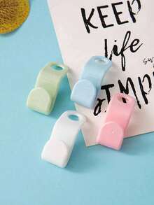 100pcs Mini Plastic Clothes Hangers, Suitable For Wardrobe Connecting Hooks, Stackable Plastic Closet Organizer Racks, Thickened Plastic Connecting Clips Hooks, Applicable To Various Types Of Hangers, For Wardrobe Organization, Connecting Hangers, Stackable, Delicate Workmanship, Brand New PP Material - Multicolor - View 2