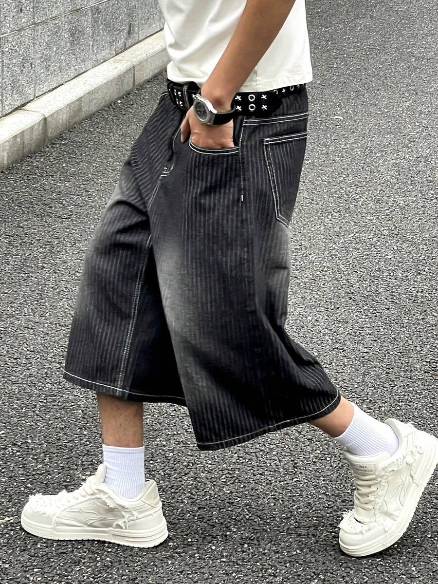 男士黑色条纹提花牛仔七分裤，宽松美式街头风格休闲牛仔短裤，适合送给男朋友、丈夫