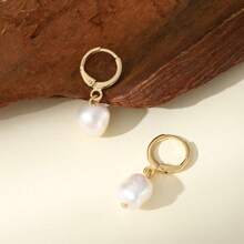 1 Pair Fashion Female Holiday Pearl Earrings