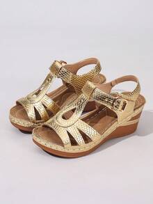 2025 Summer New Retro Thick Platform Black Solid Color Patchwork Versatile Leather Sandals, Breathable Comfortable Round Toe Slingback With Buckle Lightweight Sole, Daily Match Platform Sandals For Women - Gold - View 3