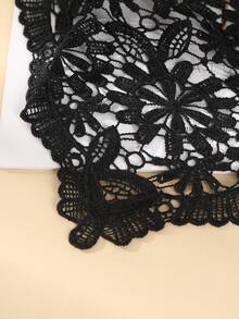 1pc Rustic Hollow Lace Flower Triangular Scarf Hair Band, Suitable For Daily Outfits