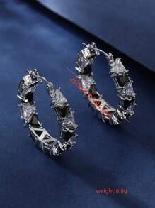 2 pares de pendientes de círculo versátiles y de temperamento, con zirconia de alta gama y de lujo, elegantes para uso diario, fiestas, festivales y bodas. También se pueden usar como regalo para buenos amigos y amantes.