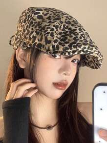 1pc Women Leopard Print Beret Hat, Fashionable Street Newsboy Cap, Outdoor Casual Forward Cap, Sun-Shading, Versatile, Comfortable, Lightweight, Suitable For Traveling, Hiking, Shopping, Beach, Camping And Various Occasions