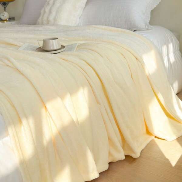 1pc Plain Color Flannel Blanket, Suitable For Bedroom, Sofa, All Season