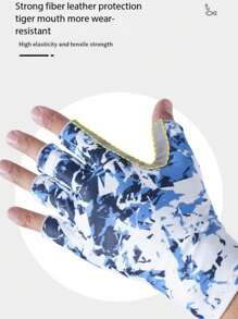 Wear-Resistant Anti-Slip Sunscreen Sweat Breathable Anti-Slip Anti-Spike Tiger Outdoor Fishing Equipment Half-Finger Sea Fishing Fishing Gloves Summer Sunscreen Ice Silk Fishing Gloves Outdoor Sports