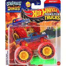 Hot Wheels 怪兽卡车玩具，鲨鱼恐龙狂暴龙，1:64 比例压铸车辆收藏玩具卡车，带巨型车轮，2026 版儿童及收藏家玩具车，合金野性大脚怪惯性男孩越野攀爬沙滩玩具车 1 件
