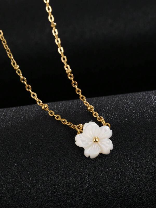 1 pieza Elegante y glamoroso collar colgante decorativo de acero inoxidable con concha blanca y floral, adecuado para el uso diario elegante de las mujeres