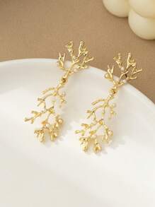 1 Pair Minimalist Fashion Pearl & Coral Inspired Women Earrings