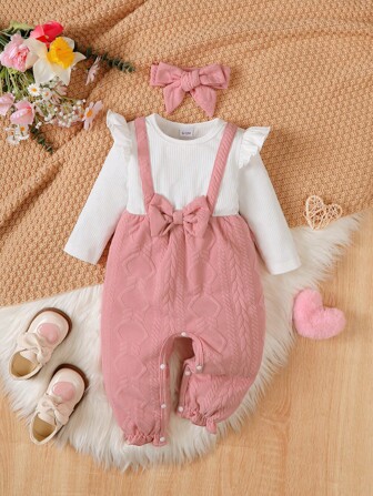 2 piezas Conjunto casual y lindo para niñas bebé - Mono de punto blanco a rayas con mangas con volantes, parche de jacquard rosa con lazo, diadema, estilo princesa (0-24 meses), atuendo diario, atuendo para sesión de fotos, nueva llegada otoño/invierno 2025