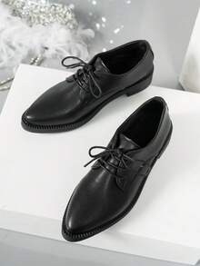 Ballerines à bout pointu noires à lacets, chaussures casual  mat, design minimaliste rétro, convenant pour le trajet, le travail, la profession, chaussures Oxford brogues pour femmes - Noir - Voir 6
