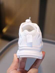 Baskets basses décontractées pour enfants, chaussures de sport à la mode confortables de couleur unie, convenant aux activités extérieures, à l'école, aux fêtes, pour toutes les saisons