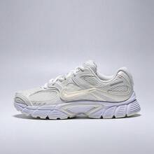 Giày thể thao thường ngày Nike W Nike V5 RNR dành cho nữ, cổ thấp IH6355-047 - màu đen - Xem 1