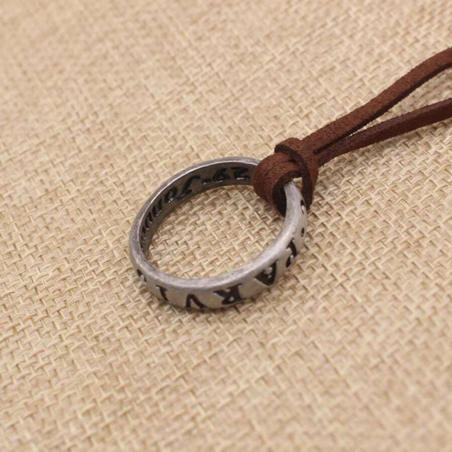 قلادة معدنية من الفولاذ المقاوم للصدأ محفور عليها، قلادة قلاب مطلية ذات طراز قديم، هدية للرجال والنساء - متعدد الألوان - مشاهدة 1