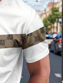 Set bărbătesc cu tricou, mânecă scurtă, guler rotund, imprimeu cu litere și numere, și pantaloni scurți cu șnur în talie, mărime mare, potrivit pentru ținute casual de vară - Multicolor - Vizualizare 4