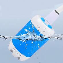Bomba de ducha portátil para camping: Rociador recargable para ducha exterior que bombea agua desde un cubo. Disfruta de un refrescante momento en cualquier lugar, ideal para camping, senderismo, viajes, lavado de coches y aseo de mascotas.