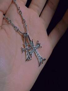 Halskette mit Kreuz, vergoldet/versilbert Anhänger mit doppeltem Kreuz, zarter Diamant-Kreuz Dekor an der Gliederkette, diskreter Choker, delikater Glaubensschmuck, religiöse Geschenke für Frauen
