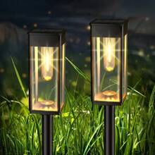 Set Of 8 Solar Lawn Lights With IP44 Splash-Proof Rating. 1400 MA,They Come With LED Courtyard Ground Plugs And Feature A Vintage Design. Suitable For Paths, Gardens, Villas, Landscapes, Lawns, Sidewalks And Terraces.
