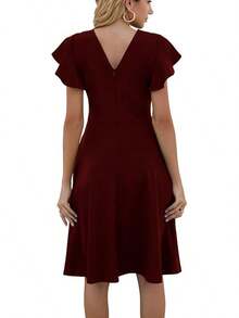 Women's Semi-Formal Ruffle Sleeve V-Back Work Fit And Flare Cocktail Knee Length Dress With Pockets, 2025 Style - 勃根地 - 查看 2