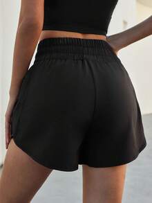 Shorts de yoga deportivos 2 en 1 de secado rápido para mujer con bolsillos de malla, tejido transpirable y cordón ajustable. Pantalones cortos cómodos y transpirables. - Negro - Ver 2