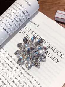 1pc Bling Rhinestone Retractable Phone Stand, Telescopic Phone Holder, Desktop Mobile Phone Bracket Compatible With IPhone, Android Phone, Gift For Birthday, Family, Friends Push-Pull Phone Grip, Phone Accessories - Multicolor - View 5