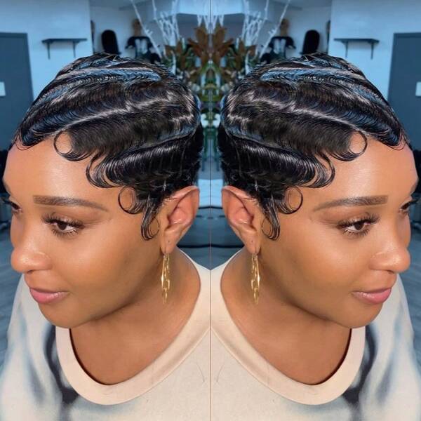 1 pièce Perruque à vagues de doigt élégante des années 80 sans dentelle, couleur noire, densité de 150 %, vagues de doigt de 4 pouces en cheveux humains pour femme. Perruque courte pixie sans colle pour maman