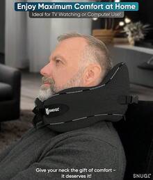 Almohada de viaje SNUGL - Almohadas de espuma de memoria - Almohada de cuello para avión con bolsa de transporte y clip - Almohadas de apoyo para el cuello para alivio del dolor - Accesorios de viaje para avión (adulto regular - negro) - Negro azabache - Ver 9