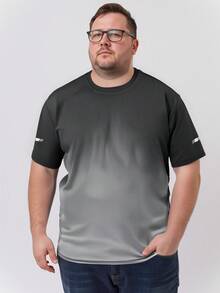 一件加大码渐变色男士T恤，尺码涵盖L码和XL码，超轻速干运动T恤，适合户外活动、运动、通勤，短袖设计，可用作健身服、圣诞节或万圣节礼物。