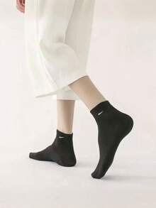 1/5/10/12 双男士纯色条纹休闲短袜，适合日常穿着