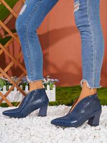 European And American Style Blue Pointed Toe V-Cut High Heel Ankle Boots, Chunky Heel, Fall, Winter, Autumn, Versatile Booties - Blue - View 2