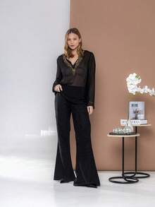 KIARA Textured Black Blouse Timeless Elegance With A Sophisticated Touch CHS-1435 - màu đen - Xem 1