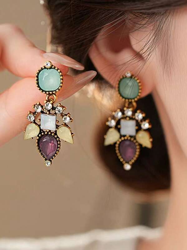 1 par de pendientes colgantes de estilo bohemio con abeja y