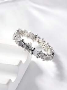 1pc Exquisite Simple Heart Zirconia Silver Women's Ring,Hollowed Out Star And Clover Decorative Rings,Summer Fashion Accessories For Daily,Stacking,Vacation,Wedding,Party,Valentine's Day Gift,Elegant Jewelry Gift.