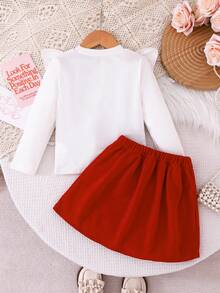 2 sztuki/zestaw Młoda dziewczyna stylowy casual biały dzianinowy kardigan i czerwona plisowana spódnica strój, nadaje się na imprezę, wyjście, wakacje, do noszenia w pomieszczeniach, na wiosnę i jesień