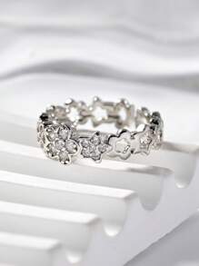 1pc Exquisite Simple Heart Zirconia Silver Women's Ring,Hollowed Out Star And Clover Decorative Rings,Summer Fashion Accessories For Daily,Stacking,Vacation,Wedding,Party,Valentine's Day Gift,Elegant Jewelry Gift.