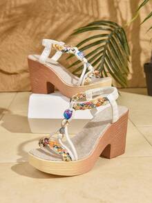 波西米亚风女款水钻装饰仿麻绳鞋底渐变色坡跟厚底凉鞋。时尚春夏连体高跟度假风厚底女式凉鞋。适合日常穿着、派对、度假、聚会、宴会、婚礼、时装秀等场合。可搭配吊带背心、T恤、衬衫、比基尼、半身裙、连衣裙、短裤等。 - 白色 - 查看 7