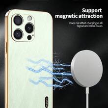 غطاء هاتف فاخر من جلد أصلي خالص مطلي بالذهب، حافة مصنوعة من مادة التي بي يو، قوي ومقاوم للخدش، فتحة كاميرا دقيقة، تركيب سلس، متوافق مع العديد من علامات الهواتف