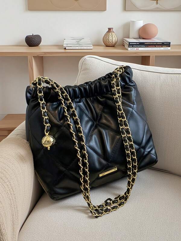 Bolso cuadrado versátil para el hombro, elegante y sofisticado bolso cruzado casual para ir y venir, sencillo y de moda bolso de hombro de mujer con correa de cadena, bolso debajo del brazo con diseño de diamante