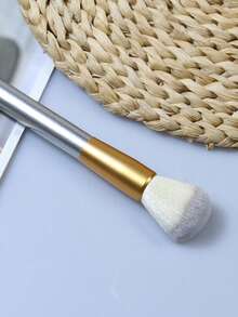 1pc Round-Tip Blush Brush Makeup Tool Beauty Brush,Foundation Brush,Concealer Brush,Blush Brush,Contour Brush,Blush Brush,Bronzer Brush,Powder Brush,Foundation Brush,Blush Brush