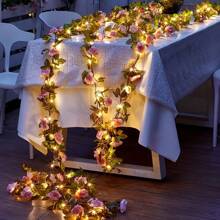 1 pieza 2M/20 LED Guirnalda de rosas rosas artificiales alimentada por batería (no incluida) con luces de cadena de flores de tela y hojas verdes realistas, perfecto para decoración del hogar, Navidad, Año Nuevo, Día de San Valentín y celebraciones de temporada