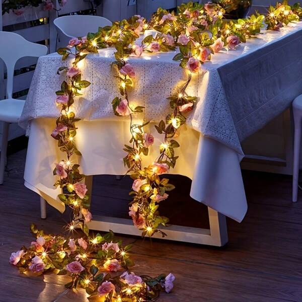 1 pieza 2M/20 LED Guirnalda de rosas rosas artificiales alimentada por batería (no incluida) con luces de cadena de flores de tela y hojas verdes realistas, perfecto para decoración del hogar, Navidad, Año Nuevo, Día de San Valentín y celebraciones de temporada