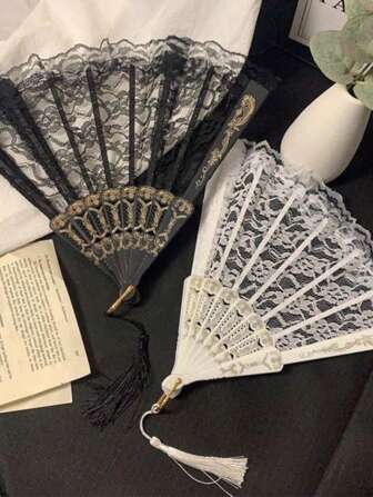 Breezier Vintage Lace Folding Fan, Suitable For Festivals And Matching